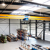 Das von Fa. Schreiber Stahlbau gebaute Hallenbauwerk der Fa. Harhues in Velbert wurde für einen 5-to Hallenkran ausgelegt